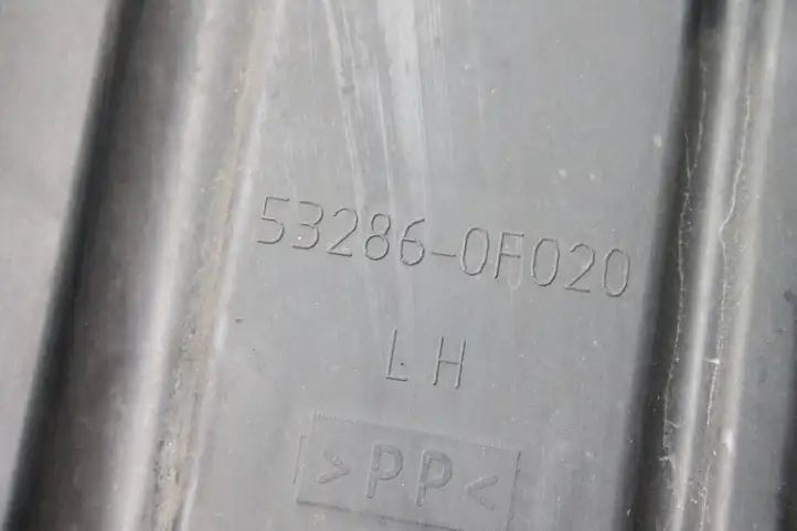 Toyota Corolla Verso E121 (2004 - 2007) 532860F020 Прочие внешние детали — фото 4