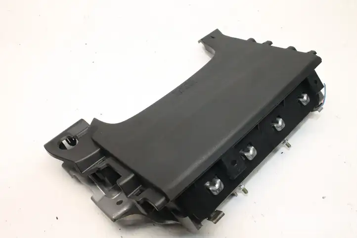 Mitsubishi Outlander (2012 - 2014) 7030A31753 Коленная подушка безопасности — фото 1