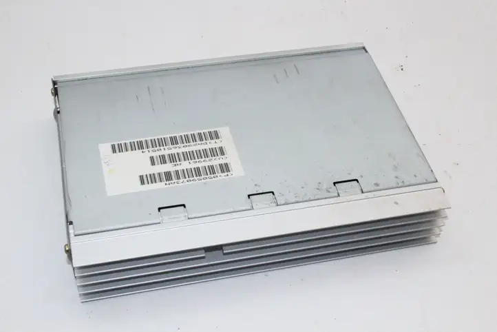 Jeep Grand Cherokee (WK) (2004 - 2010) P05059073AN Блок Hi-Fi аудиосистемы — фото 1