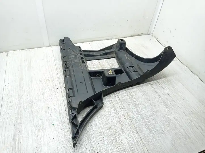 Volvo V70 (2004 - 2007) 08693383 Кронштейн заднего бампера — фото 3