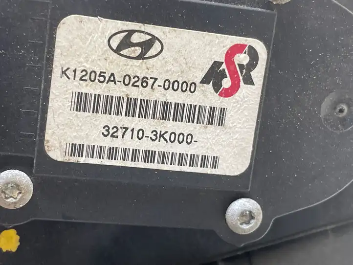 Hyundai Sonata (2003 - 2007) 327103K000 Педаль акселератора — фото 4