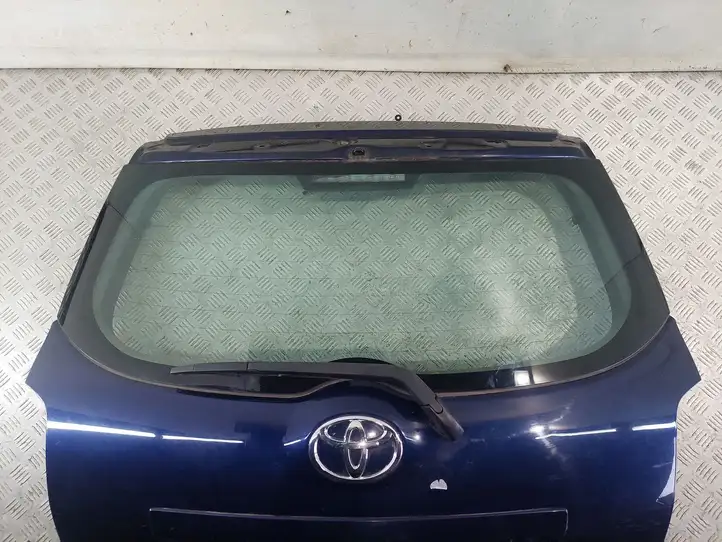Toyota Auris 150 (2006 - 2012) 6700502110 Крышка багажника — фото 8