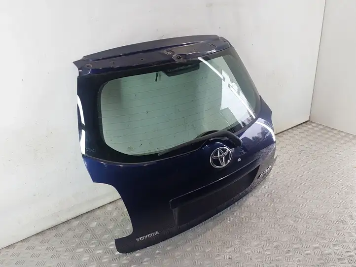 Toyota Auris 150 (2006 - 2012) 6700502110 Крышка багажника — фото 11