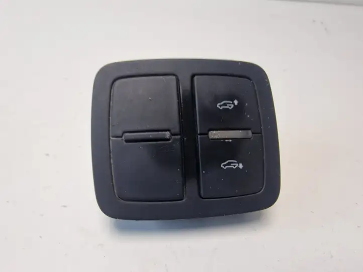 Audi Q7 4L (2005 - 2009) 4L0959511B Кнопка фаркопа в багажнике — фото 1
