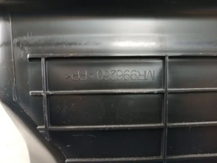 Mitsubishi Grandis (2003 - 2012) MR996260 Ящик для хранения в багажнике — фото 7