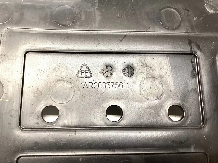 Kia Sportage (2018 - 2021) AR20357561 Кронштейн бака AdBlue — фото 5