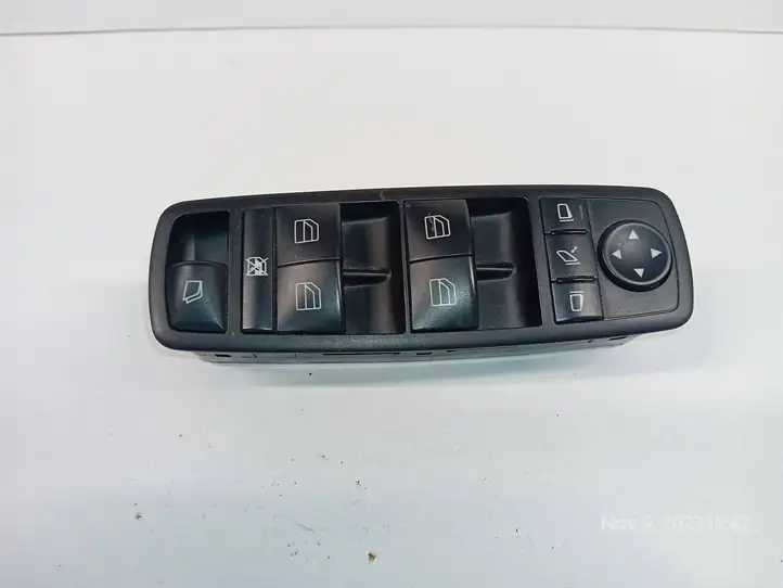 Mercedes-Benz GL X164 (2006 - 2012) A2518300590 Блок кнопок стеклоподъемников — фото 1