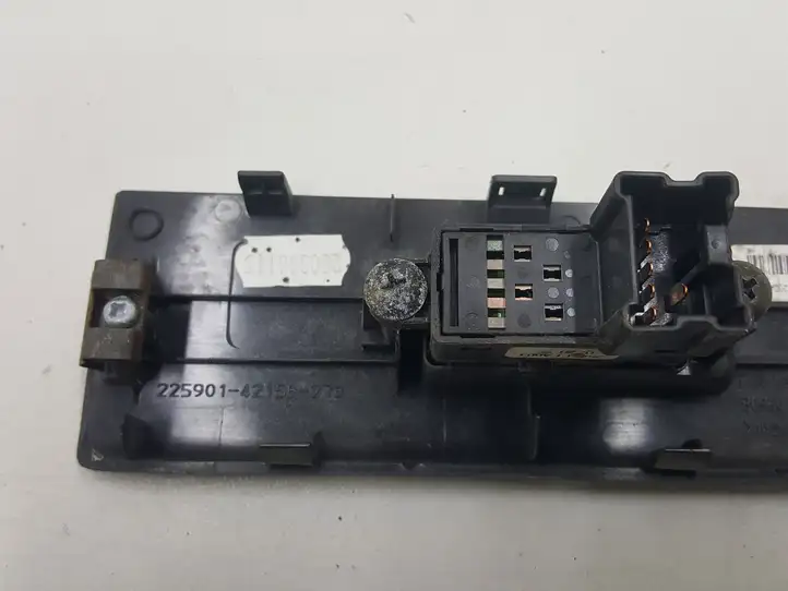 Nissan Navara D23 (2015 - ) 80960 Кнопка стеклоподъемников — фото 3