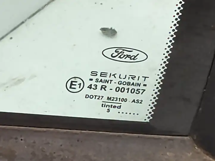 Ford Mondeo Mk III (2000 - 2007) 43R001057 Форточка двери — фото 2