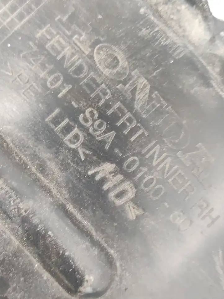 Honda CR-V (2004 - 2006) 74101S9A010050 Подкрылок колесной арки — фото 4