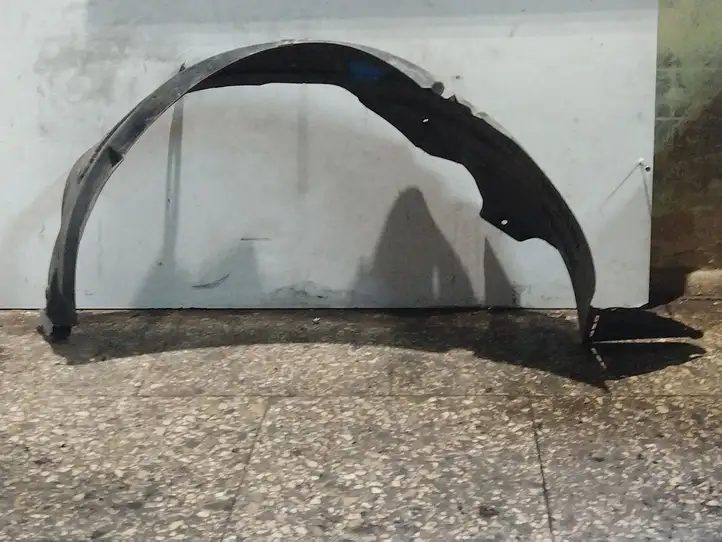 Kia Ceed (2006 - 2010) Подкрылок колесной арки — фото 1