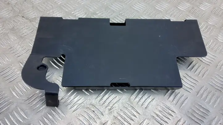 Audi A6 C7 (2011 - 2014) 8K0915429G Крышка ящика аккумулятора — фото 2