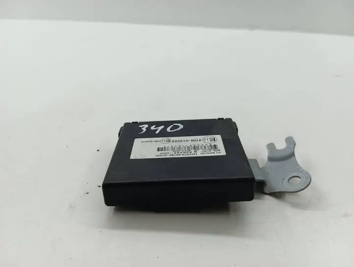 Toyota Corolla Verso AR10 (2004 - 2009) 897800F020 Блок иммобилайзера — фото 3
