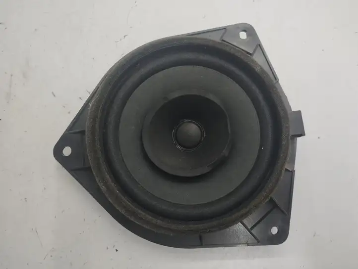 Toyota Corolla E120 E130 (2004 - 2007) 8616002380 Динамики задних дверей — фото 1