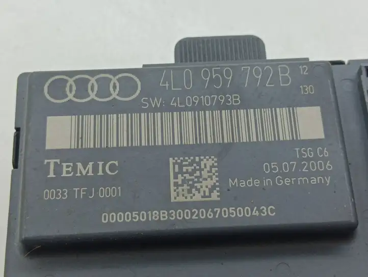 Audi Q7 4L (2005 - 2009) 4L0959792 Блок управления дверью — фото 4