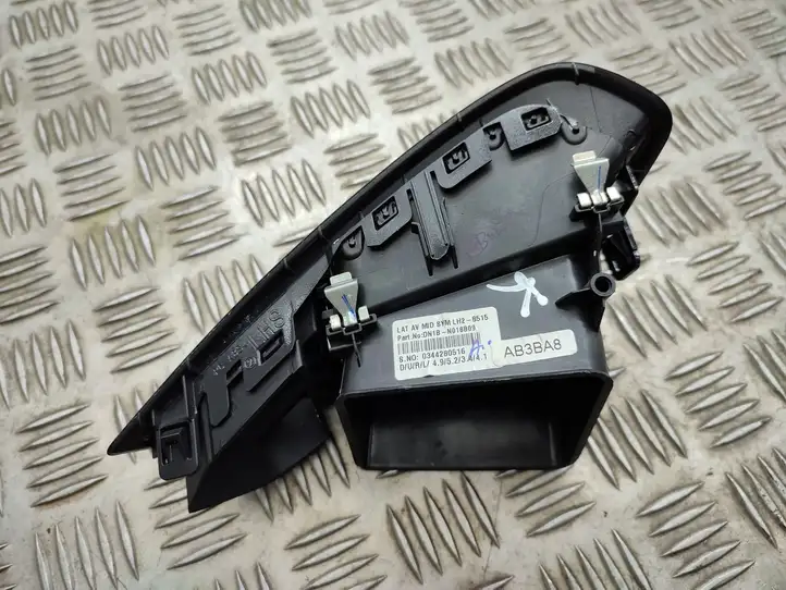 Ford Ecosport (2013 - 2018) Боковой воздушный дефлектор — фото 2