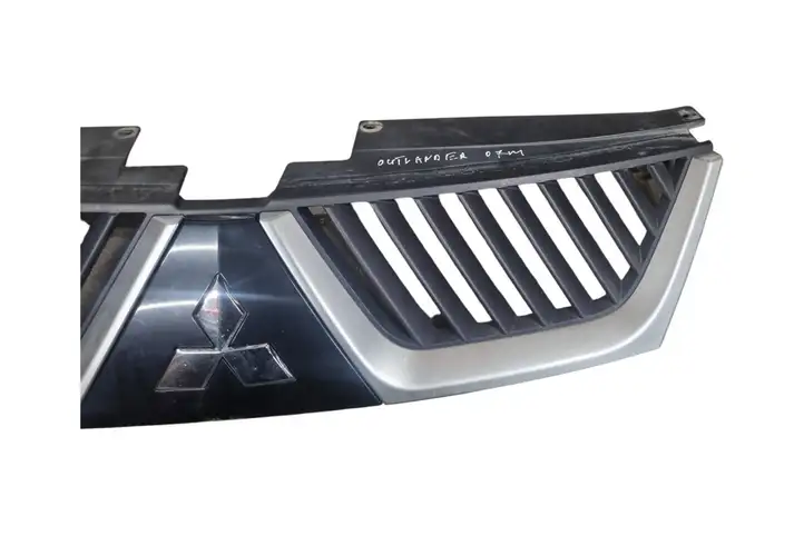 Mitsubishi Outlander (2007 - 2012) 7450A037ZZ Передняя решетка — фото 8