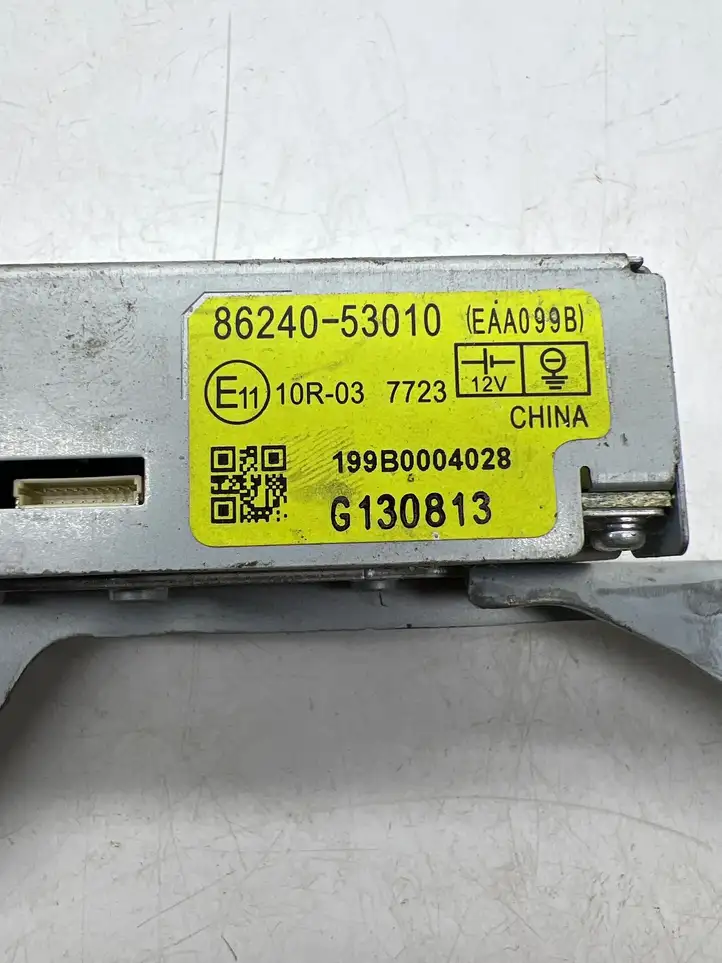Lexus IS III XE30 (2013 - 2016) 8624053010 Блок Hi-Fi аудиосистемы — фото 2
