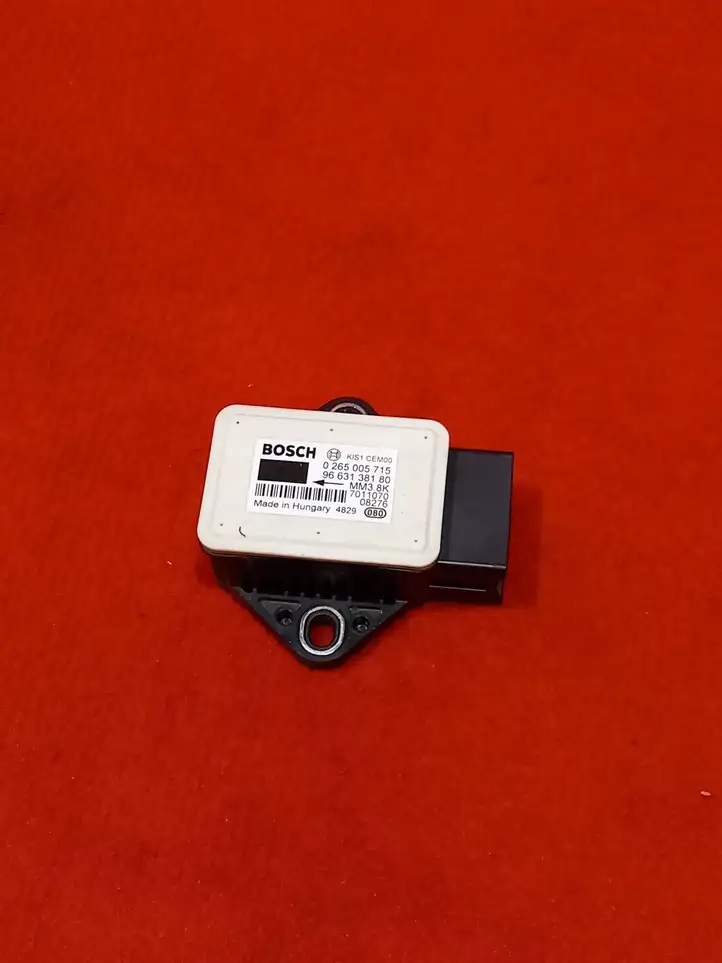Citroen C5 (2008 - 2017) 9663138180 Датчик удара SRS — фото 1