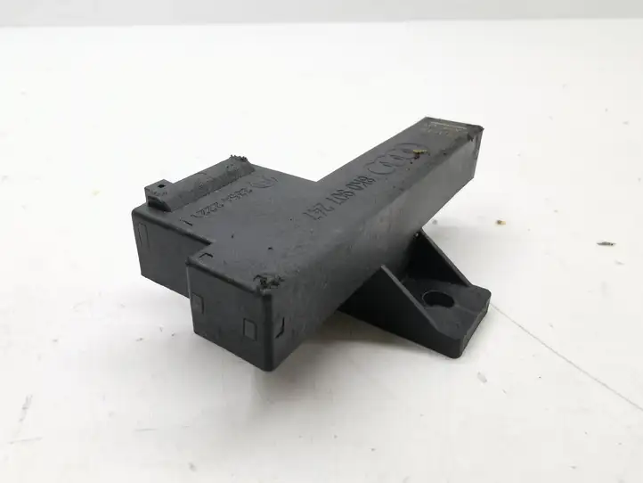 Audi A6 C7 (2014 - 2018) 8K0907247 Антенна системы Keyless — фото 3