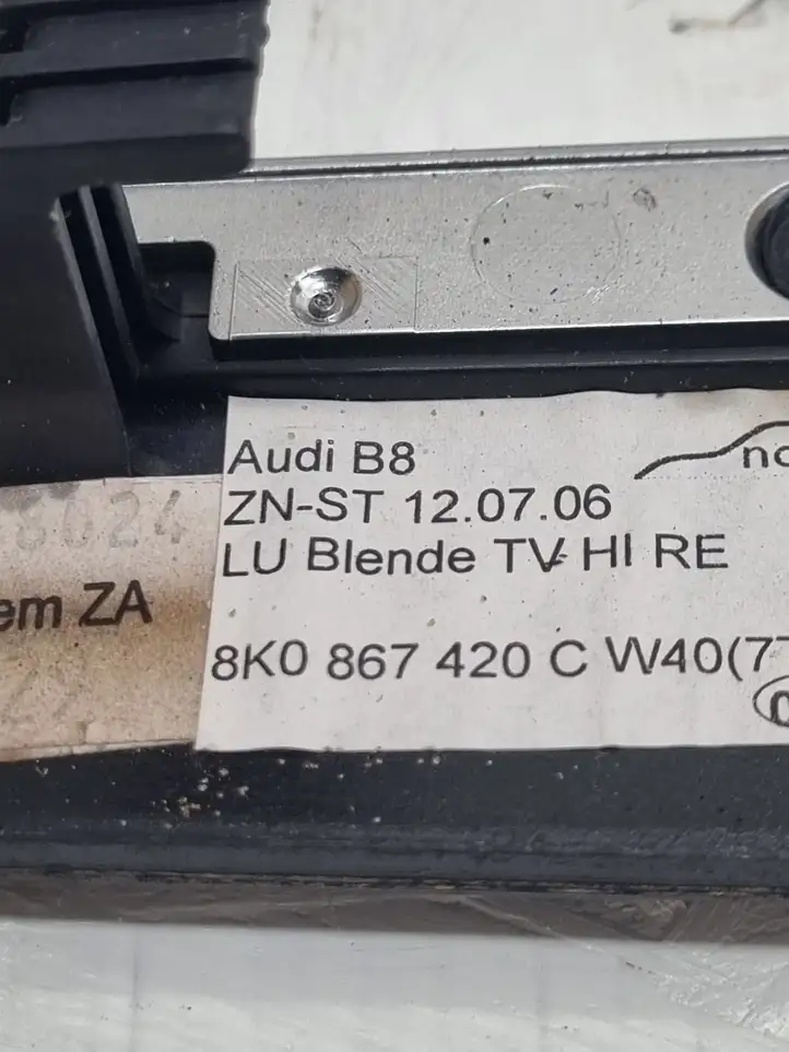 Audi A4 S4 B8 8K (2007 - 2011) 8K1853190G Отделка внутренней панели салона — фото 9