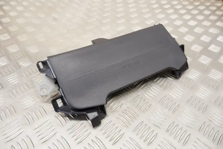 Toyota Corolla E210 E21 (2018 - ) GA51403080 Коленная подушка безопасности — фото 3