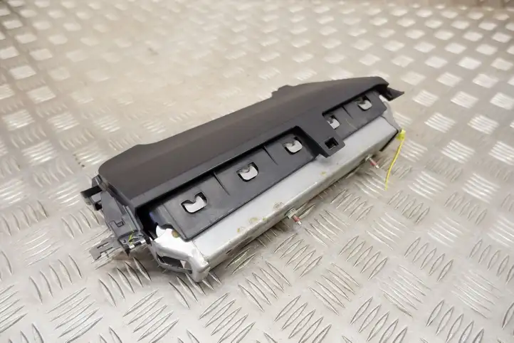 Toyota Corolla E210 E21 (2018 - ) GA51403080 Коленная подушка безопасности — фото 6