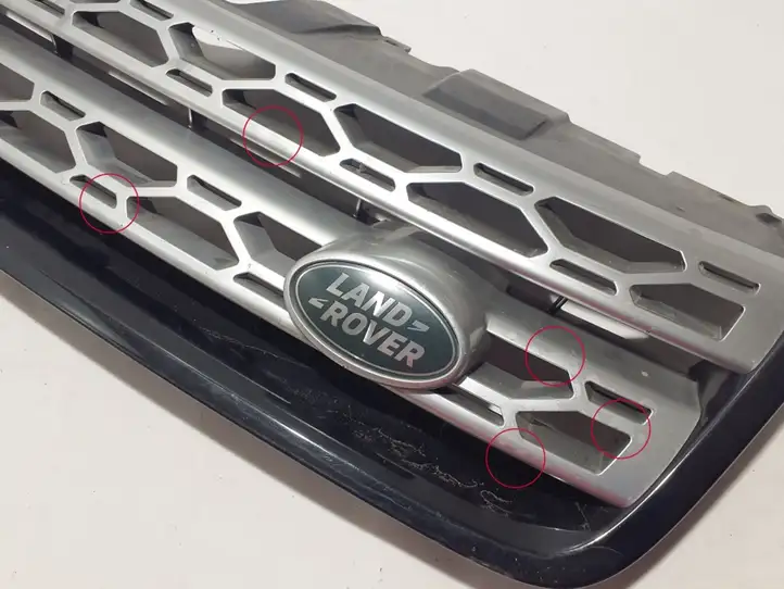 Land Rover Discovery Sport (2014 - 2019) FK72BA100CAW Передняя решетка — фото 5
