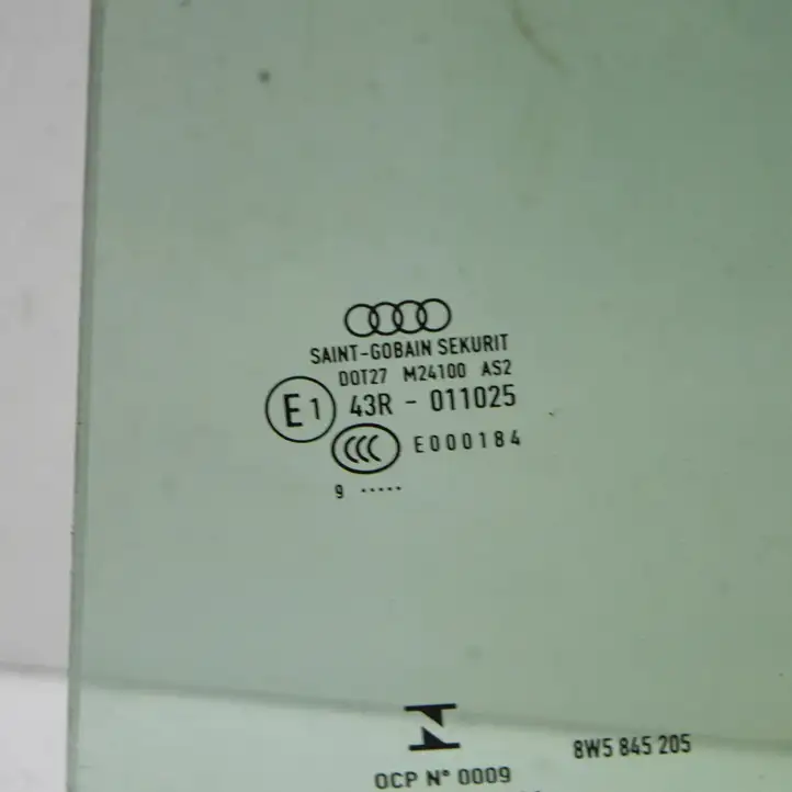 Audi A4 S4 B9 8W (2019 - ) 8W5845205 Стекло задней двери — фото 3