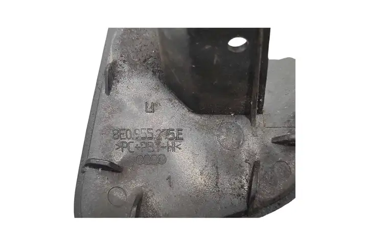 Audi A4 S4 B6 8E 8H (2000 - 2006) 8E0955275E Крышка омывателя фар — фото 5