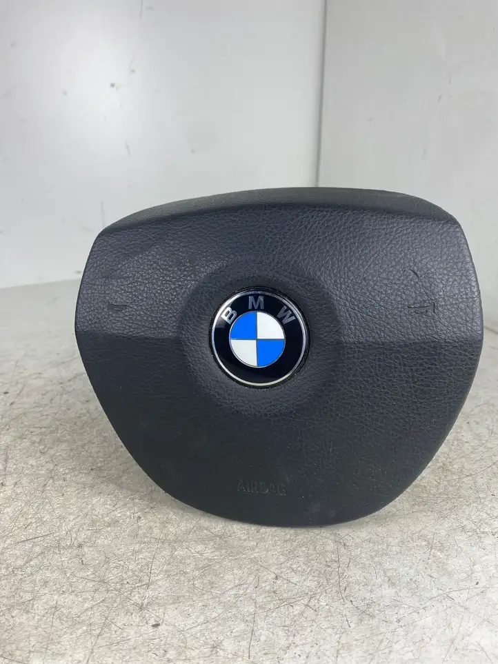 BMW 5 F10 F11 (2009 - 2016) 33678382902 Подушка безопасности руля — фото 1