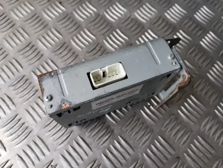 Toyota Avensis T270 (2009 - 2012) 8628005010 Усилитель звука — фото 3