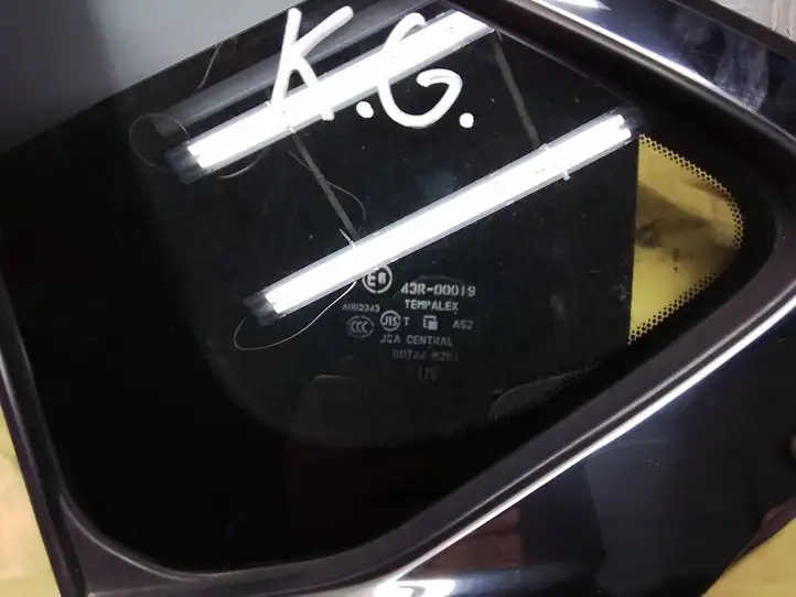 Infiniti Q70 Y51 (2013 - 2019) 43R00019 Заднее боковое стекло — фото 3