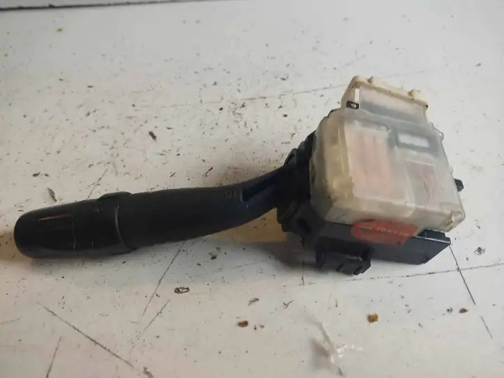 Toyota Corolla Verso AR10 (2004 - 2009) 8414005110 Включатель фонарей — фото 2