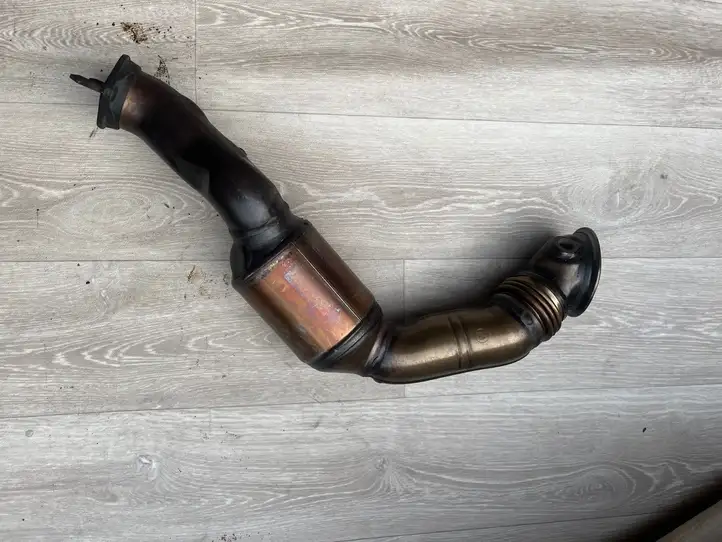 BMW 3 E92 E93 (2005 - 2014) 7587613 Катализатор / DPF / FAP — фото 1