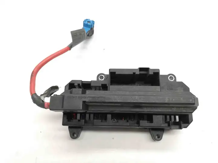 BMW 7 E65 E66 (2001 - 2008) 6900583 Блок монтирования реле — фото 1