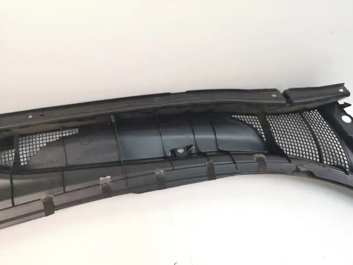Nissan Juke I F15 (2010 - 2018) 668621KE0A Жабо стеклоочистителей — фото 7