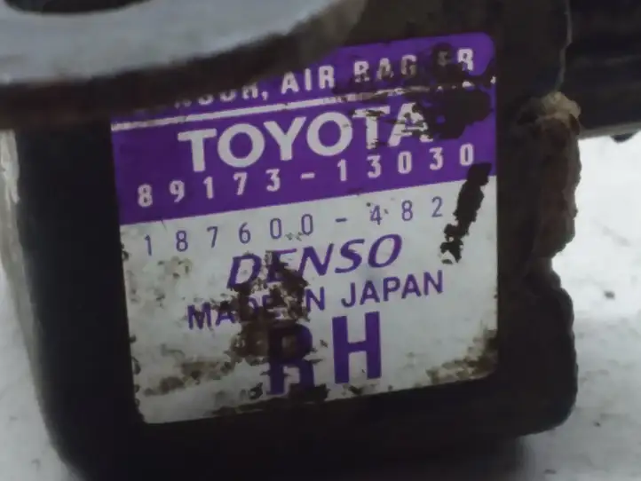 Toyota Corolla E120 E130 (2000 - 2004) 8917313030 Датчик удара SRS — фото 3