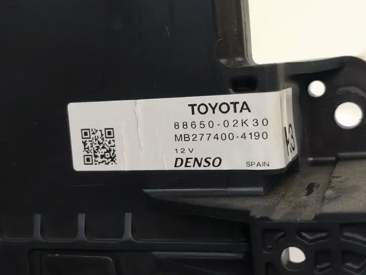 Toyota Auris E180 (2012 - 2018) 8865002K30 Прочие блоки управления — фото 6