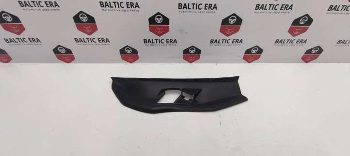 7233879 BMW 5 F10 F11 Kita bagažinės apdailos detalė