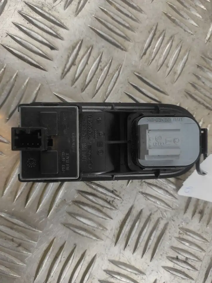 Volkswagen Transporter - Caravelle T5 (2003 - 2009) 7H5959539 Блок кнопок стеклоподъемников — фото 6