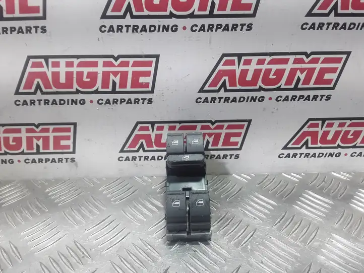 Volkswagen PASSAT B6 (2005 - 2010) 1K4959857 Кнопка стеклоподъемников — фото 1