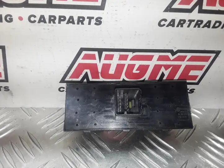 Volkswagen PASSAT B6 (2005 - 2010) 1K4959857 Кнопка стеклоподъемников — фото 3