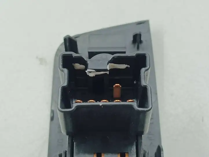 Nissan X-Trail T31 (2007 - 2014) 82961JG00A Кнопка стеклоподъемников — фото 6