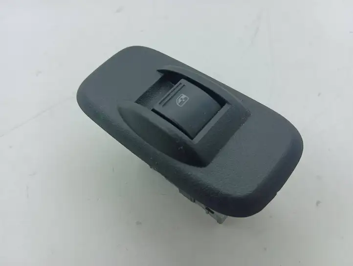 Saab 9-7X (2005 - 2009) 15806861 Кнопка стеклоподъемников — фото 1