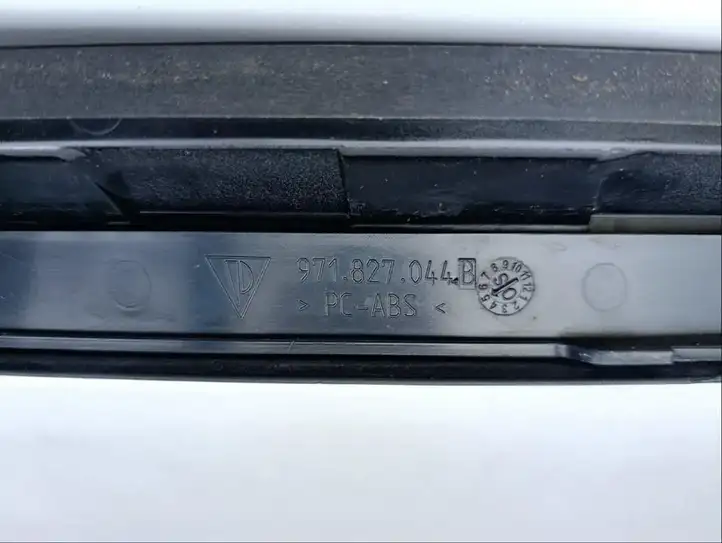 Porsche Panamera (971) (2016 - 2020) 971827044B Обшивка багажника — фото 14