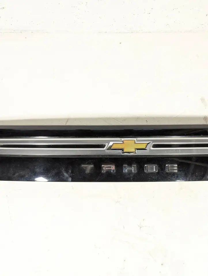 Chevrolet Tahoe (2020 - ) 8519302 Обшивка багажника — фото 3