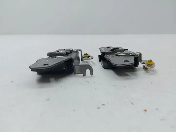 Honda Accord (2008 - 2016) Замок спинки сиденья — фото 2