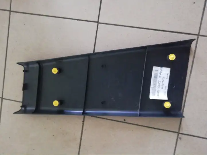Land Rover Range Rover Sport L320 (2005 - 2009) 632240041 Нижняя обшивка стойки B — фото 2
