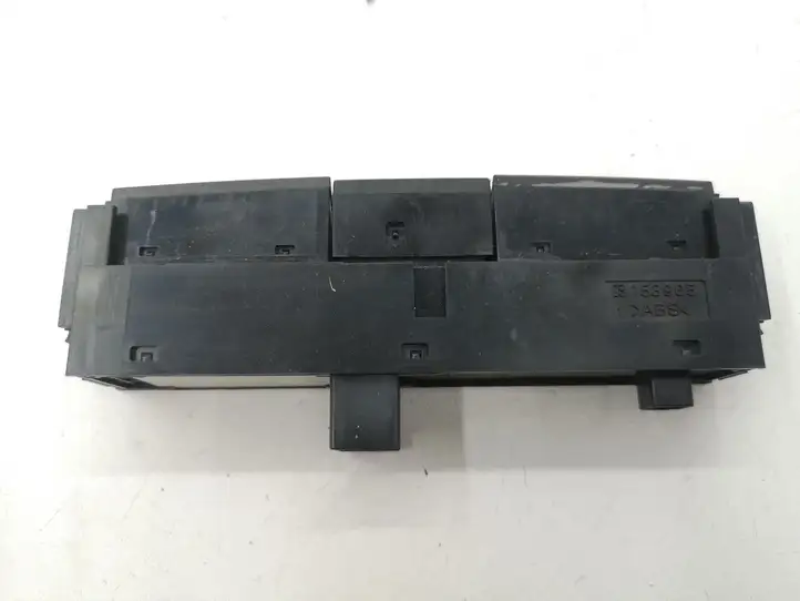 Toyota Corolla Verso AR10 (2004 - 2009) 153965 Включатель аварийных фонарей — фото 4
